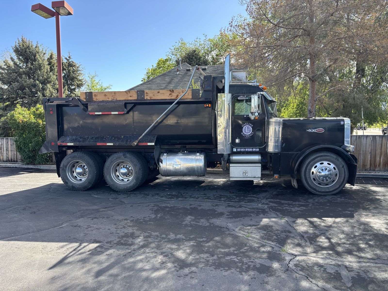 2000 Peterbilt 379 