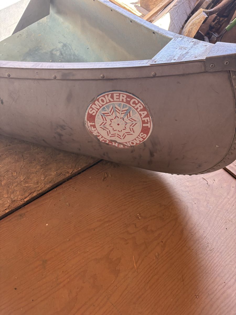 10’x40” smokercraft 1 or 2 man aluminum canoe