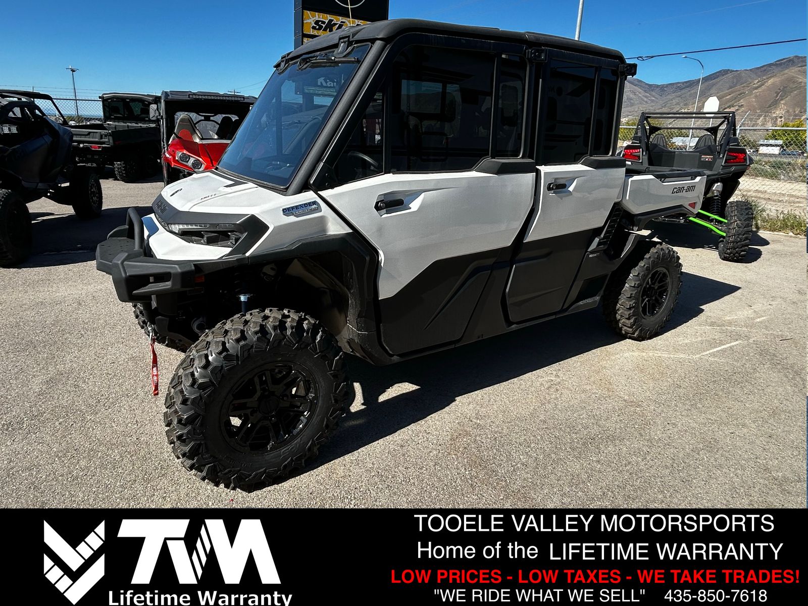 2026 Can-Am Defender Max Limited HD11