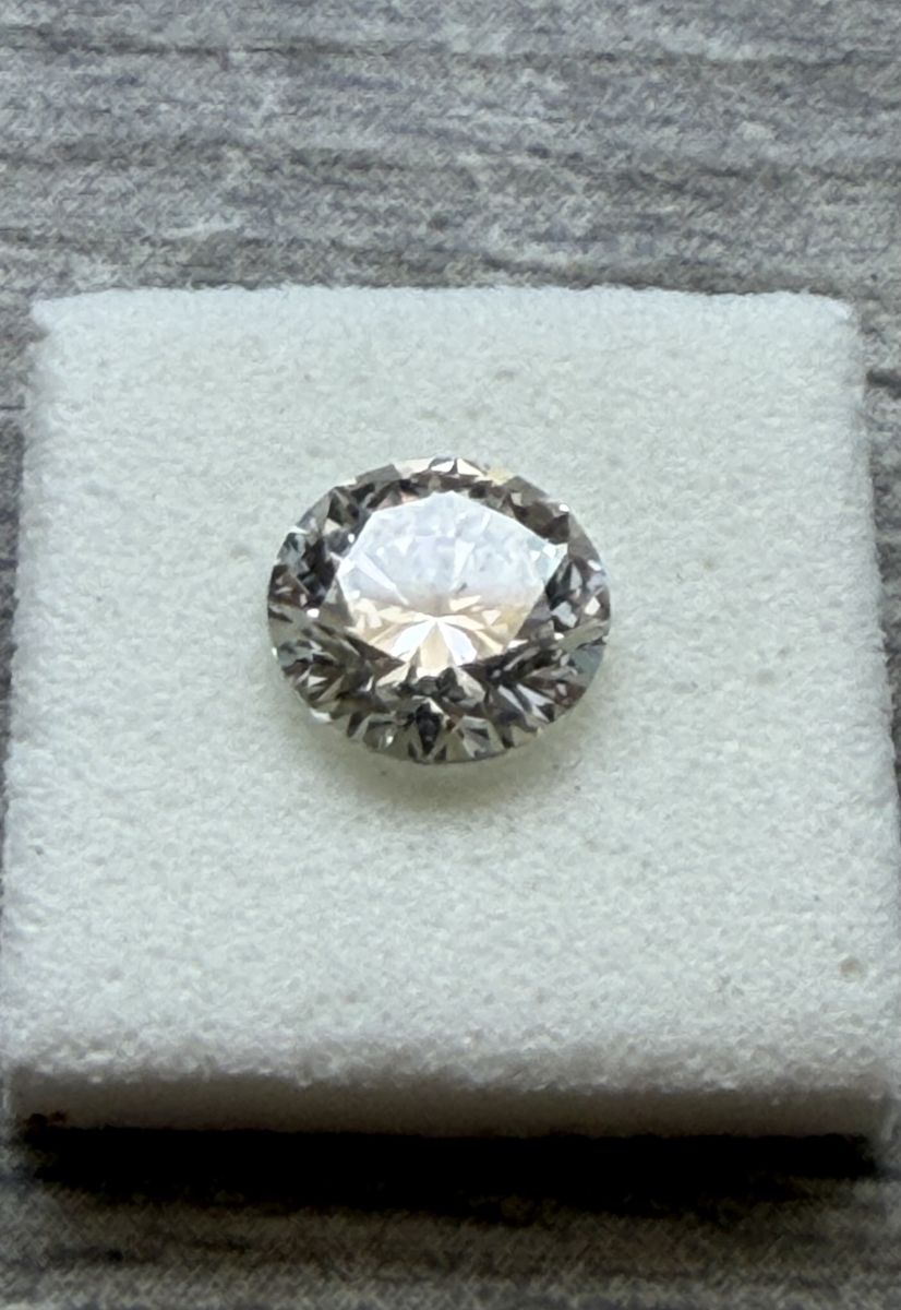 IGI Certified 1.09 Carat Lab-Grown Diamond – E/VS2 Ideal Cut