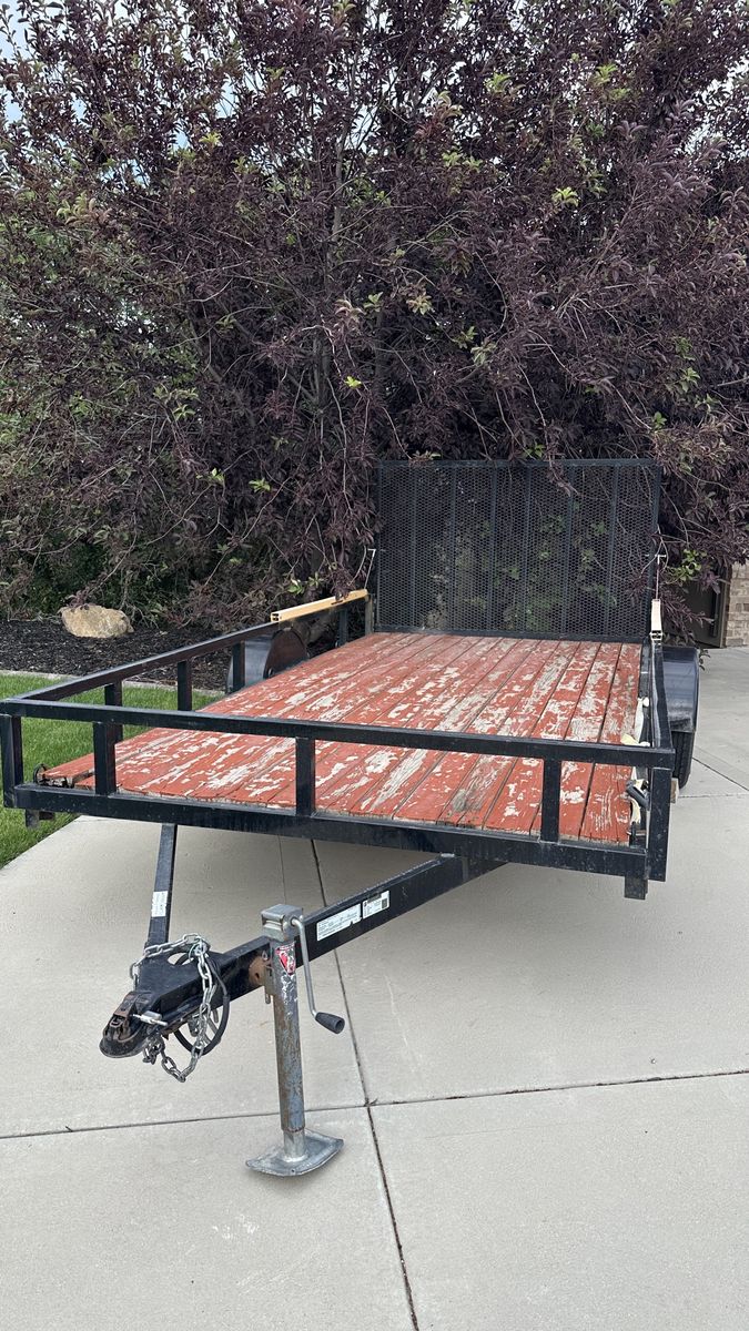 7x14’ Utility Trailer, Single Axle, solid