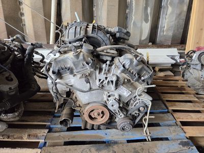 2011 Ford Fusion Engine with Transmission