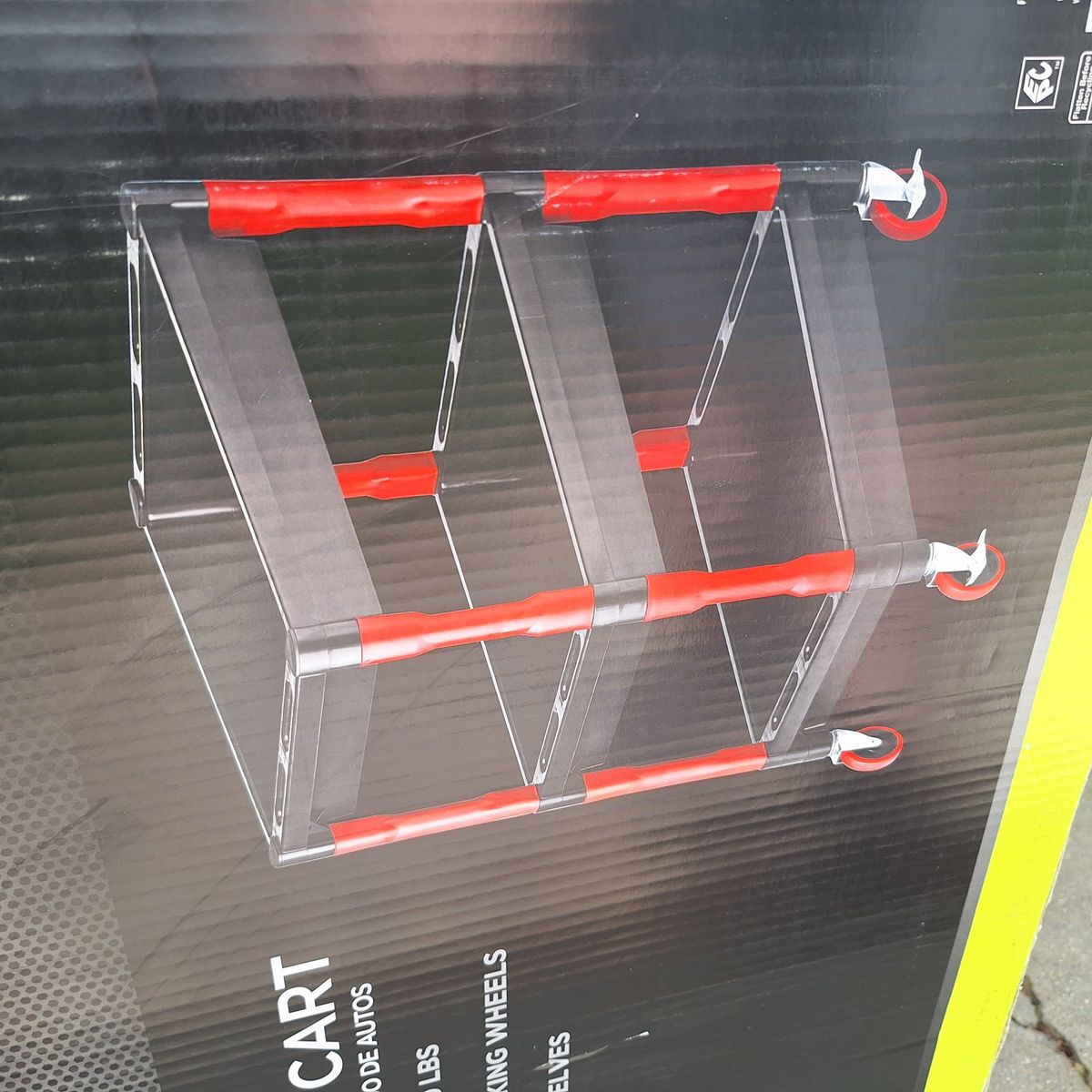 Main image 6