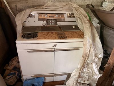 L&H Electric Range
