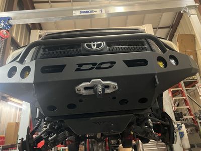 2007-2013 Toyota Tundra Demelo Offroad Front Steel Winch Bumper Baja Designs Smittybilt 10k