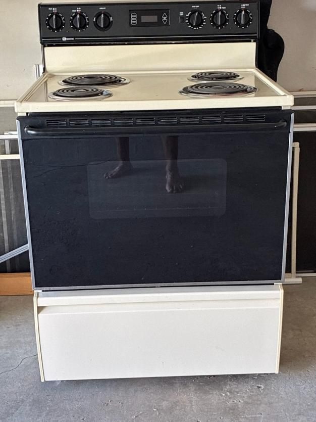 Maytag Stove/Oven
