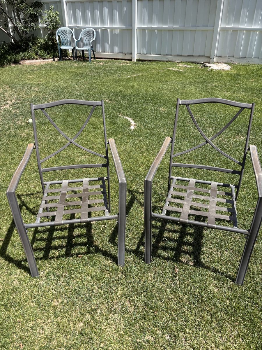 2 Patio Chairs