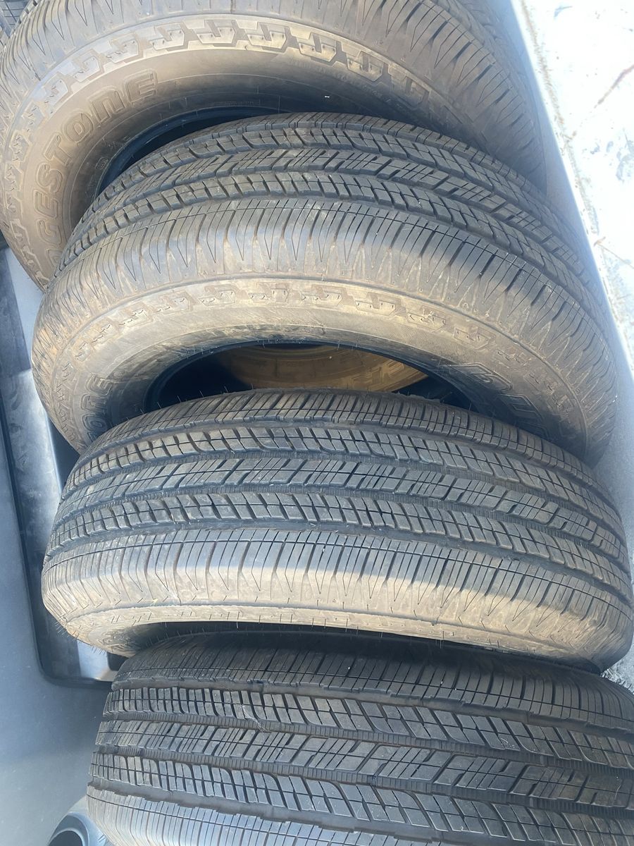 265/70R18 Bridgestone Dueler H/T