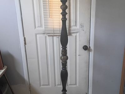 Tall floor lamp