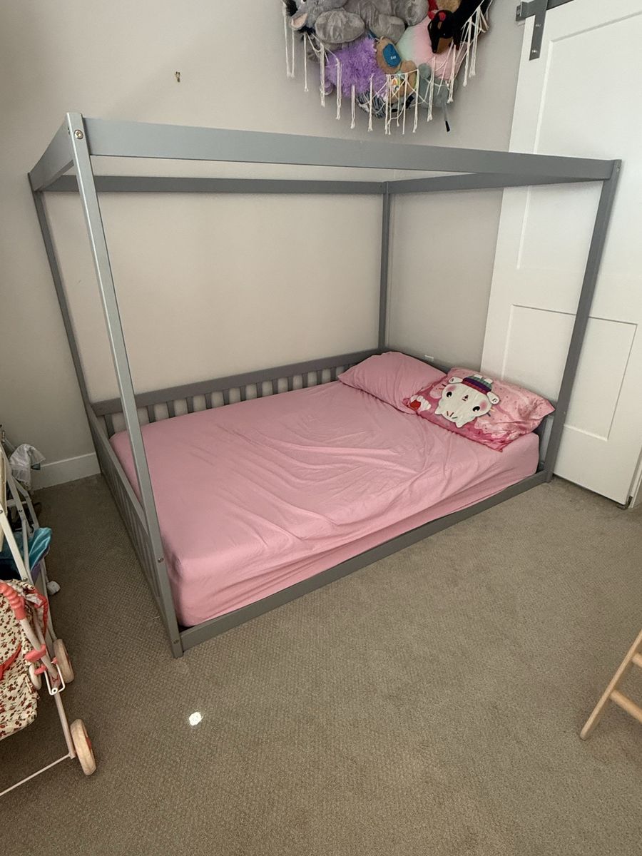 Toddler Bed frame