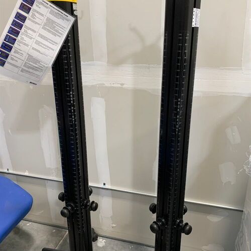 Rolling irrigation tower IV pole