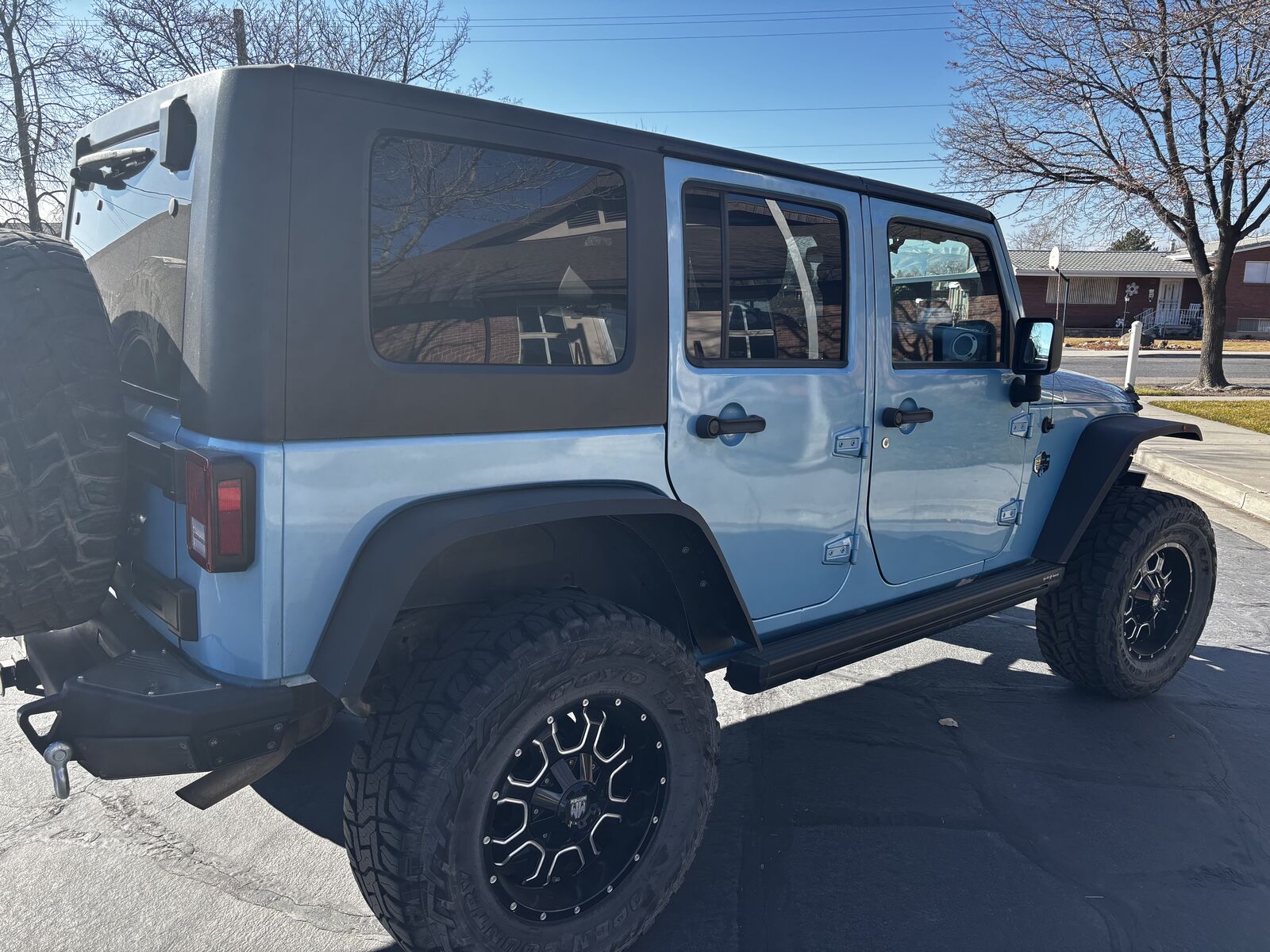 2012 Jeep Wrangler Unlimited Arctic