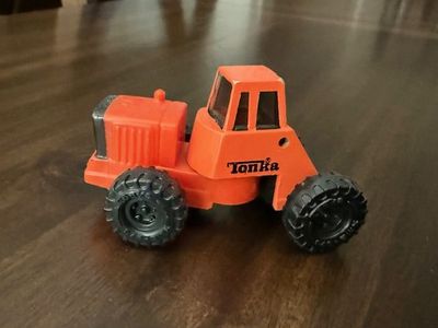 Vintage 1992 TONKA Orange Construction Truck Play Toy