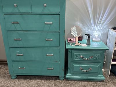 Girls bedroom set