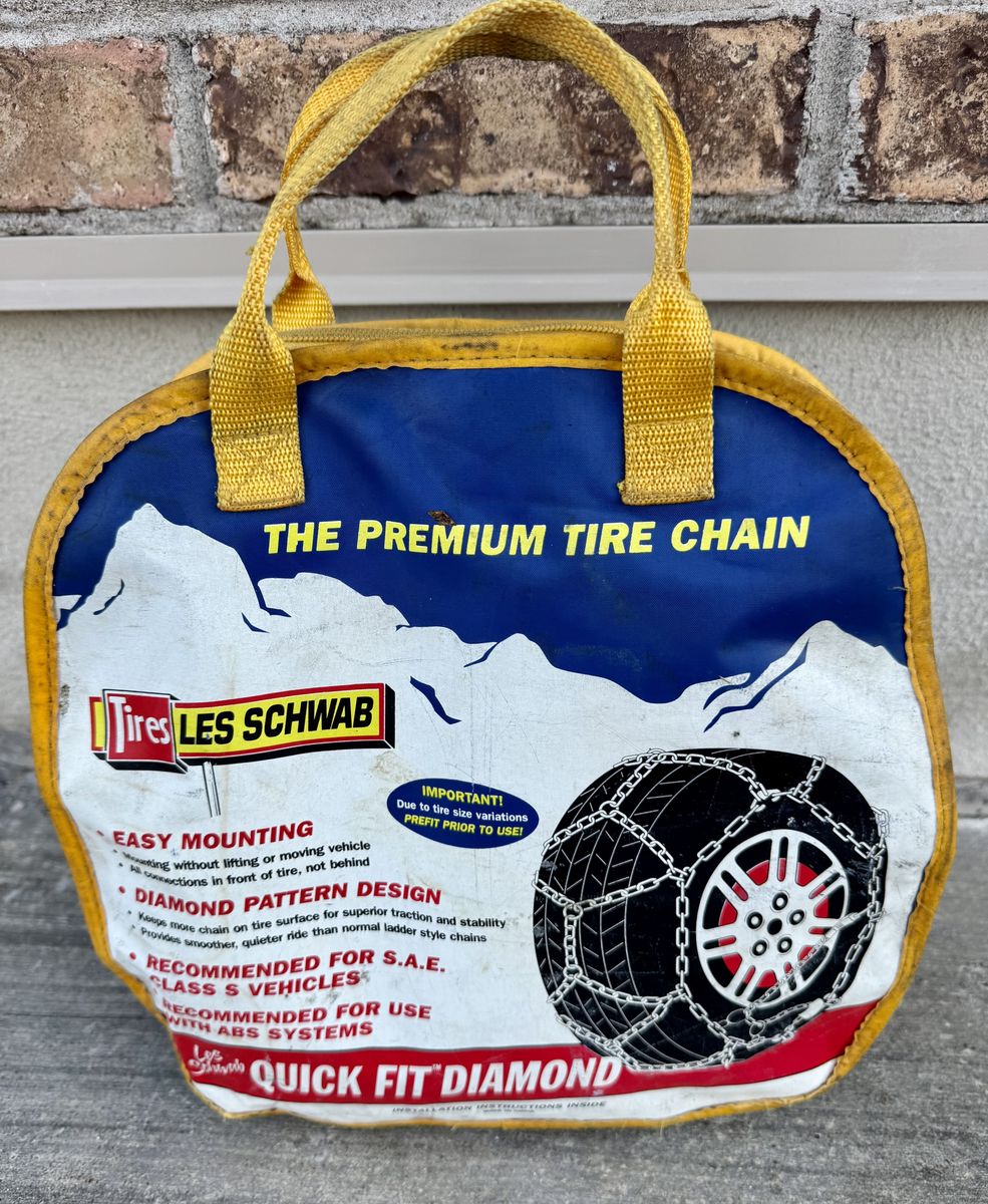FOR SALE SNOW TIRE CHAINS BRAND NEW - $45