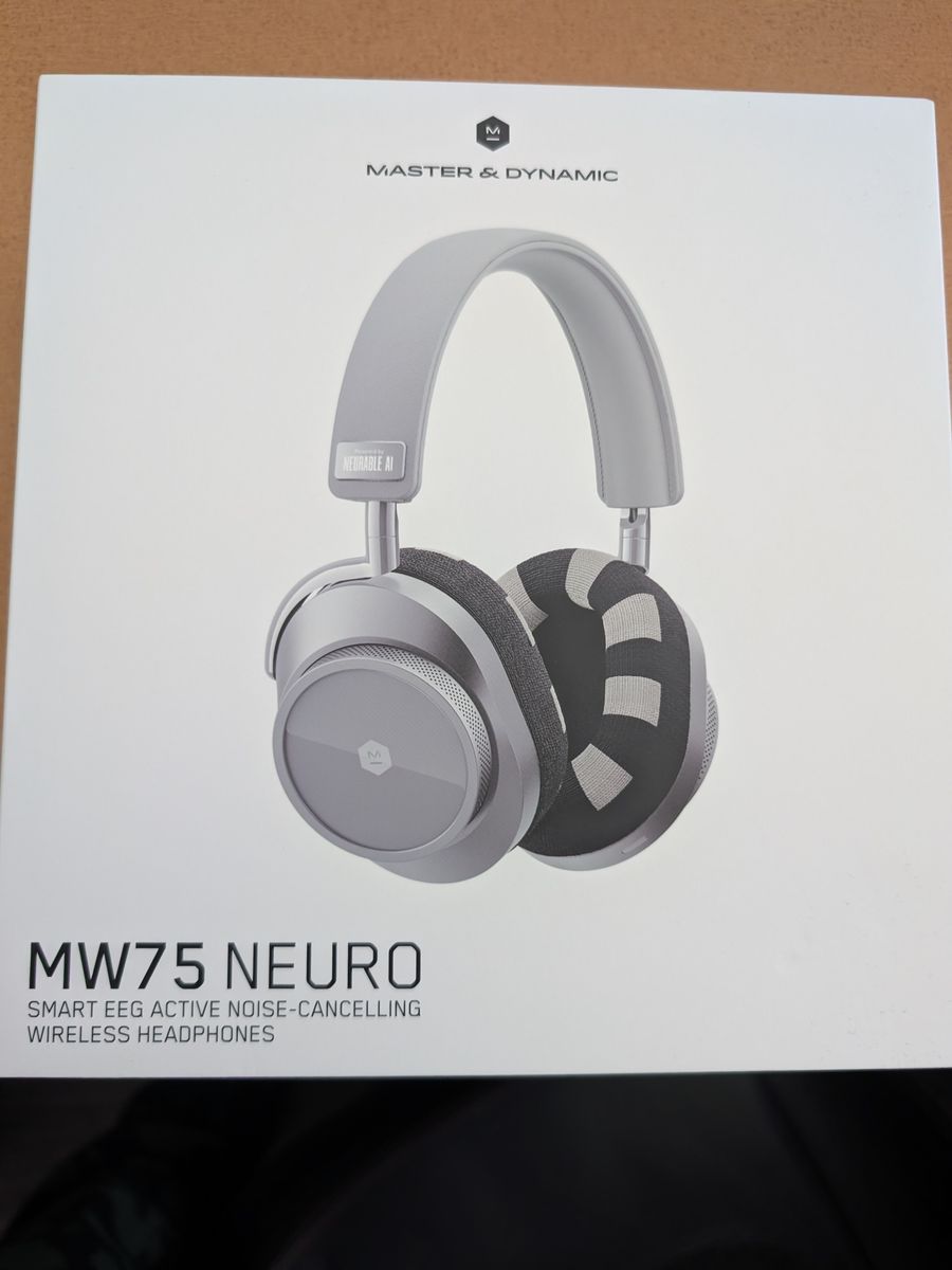 Master & Dynamic MW75 Neuro Wireless Activate Noise Cancelling headphones new in the box