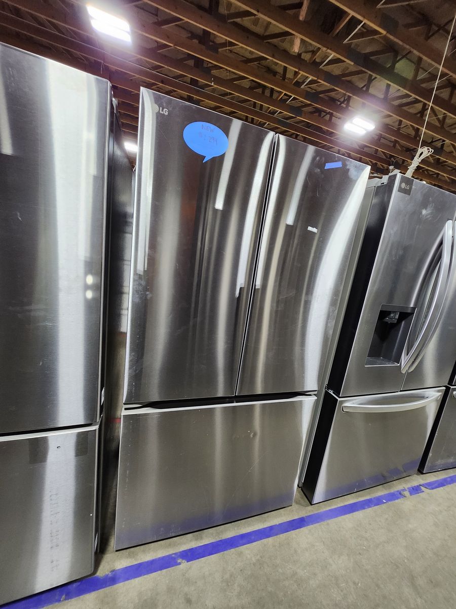 LG French Door Refrigerator in Stainless Steel - Brand New