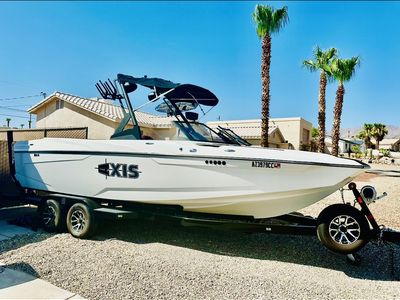 2022 MALIBU AXIS A24 SURF BOAT FOR RENT!
