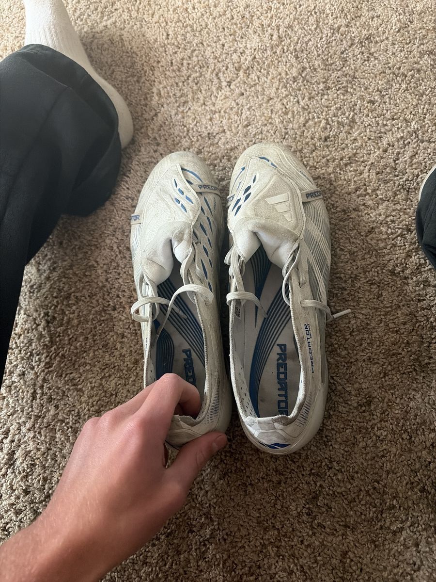 Adidas Predators Size:10.5