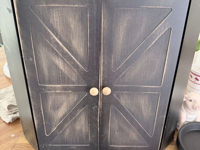 Bread Box -corner