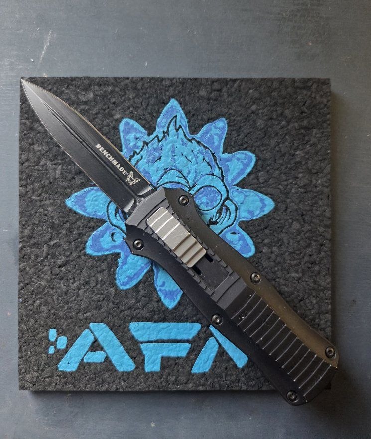 Benchmade Mini Infidel OTF knife