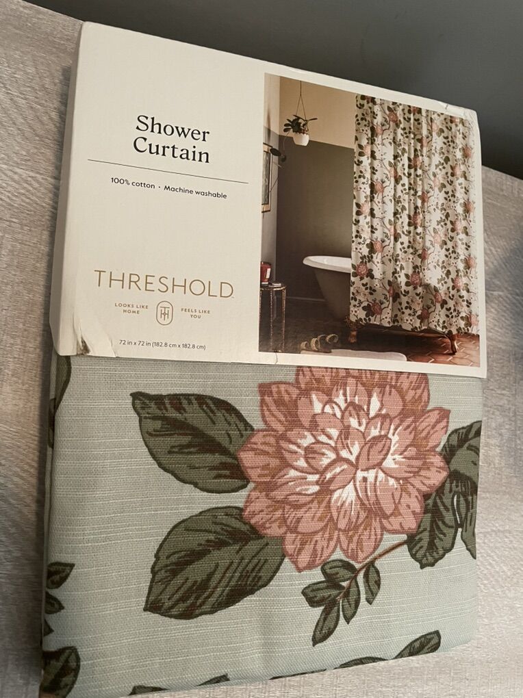 Floral shower curtain