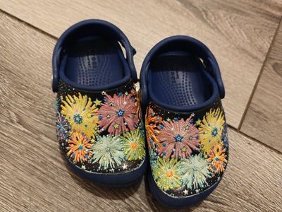 Crocs Kids C6 Blue Fireworks Print Classic Clog Sandals