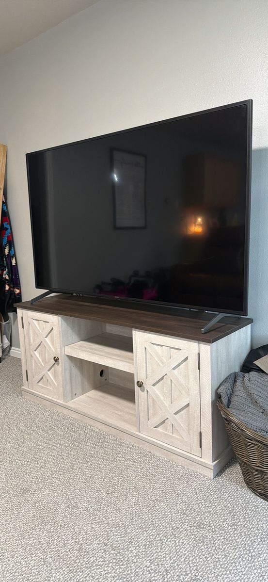 Tv stand