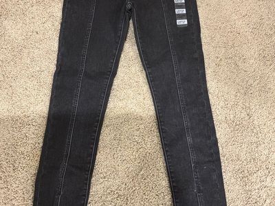 Levi’s 721 High Rise Skinny