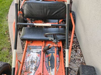Go cart perfect for kids and all you need is a new pull start