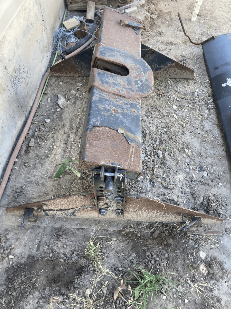 Main image 10