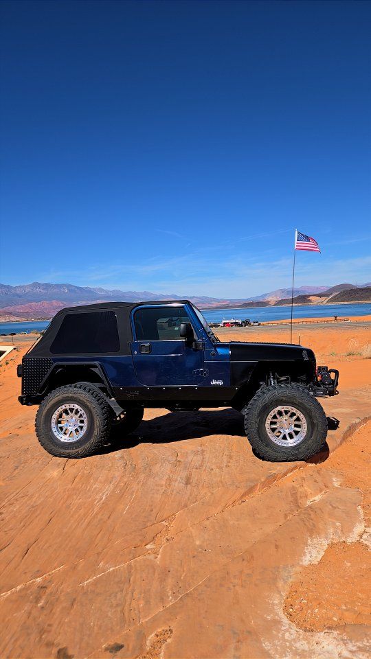 2004 Jeep LJ