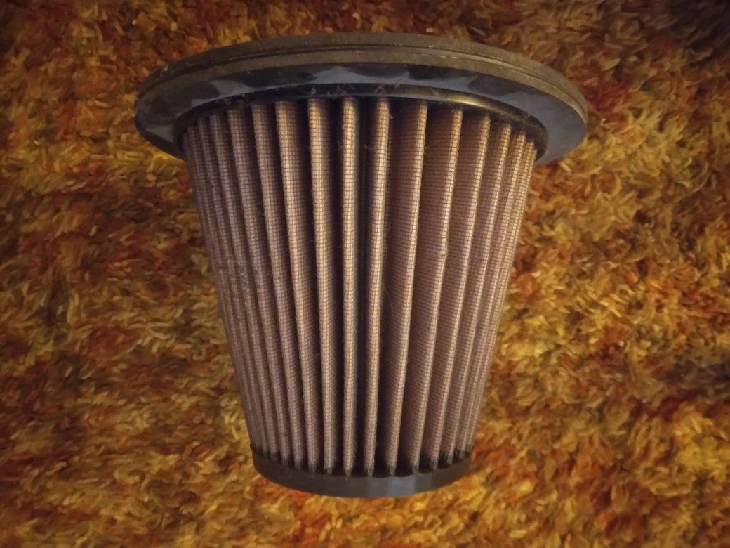K&N AIR FILTER