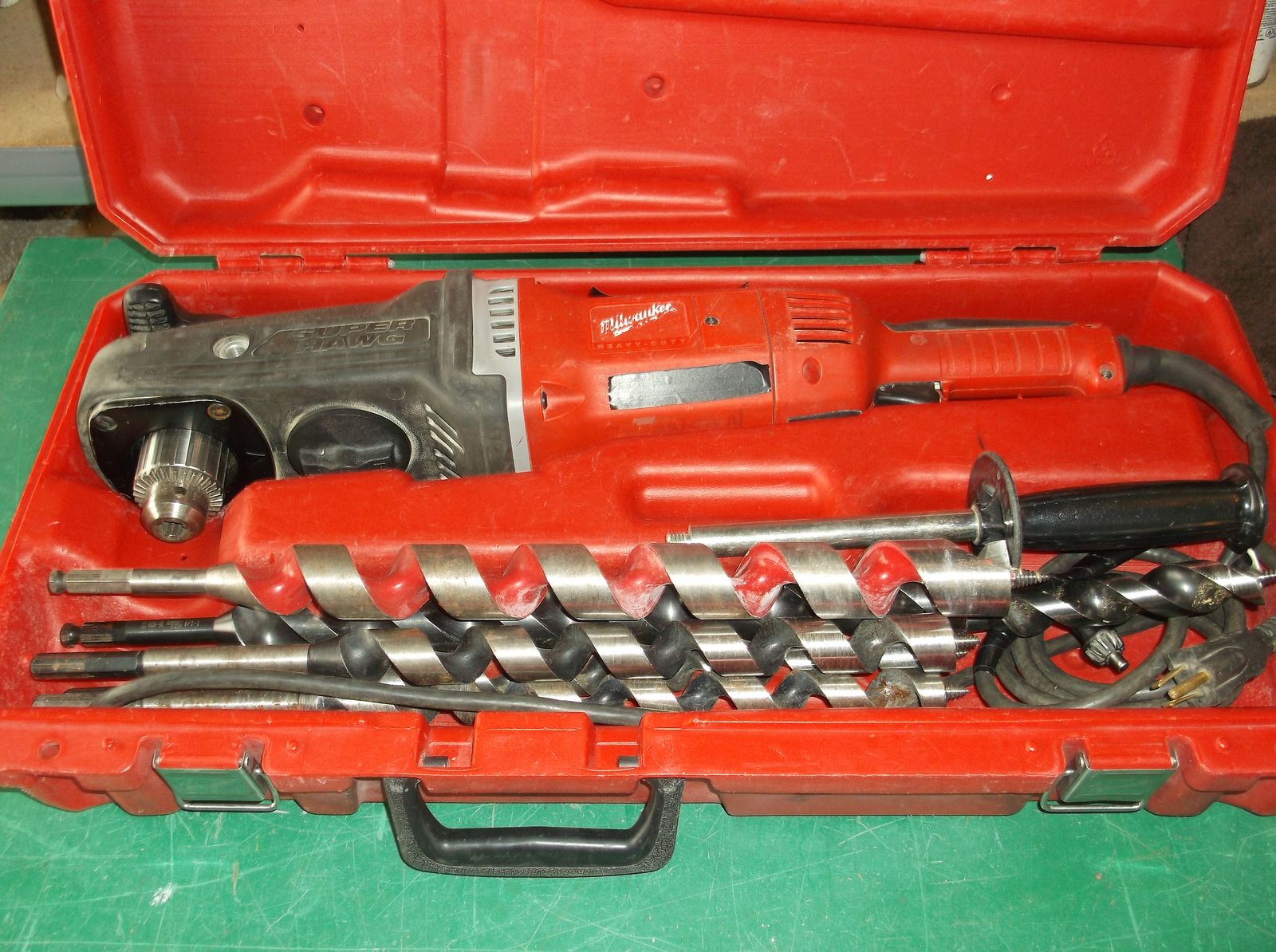 Milwaukee 120 Volt 90-degree Hole Hawg Drill with Case & Drill Bits ...