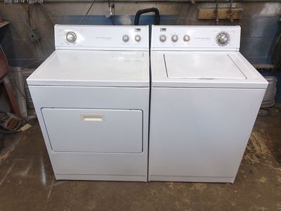 Whirlpool made top load washer with matched electric dryer