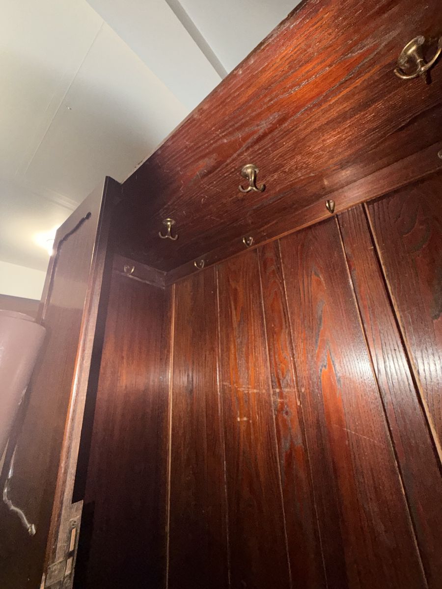 Main image 2