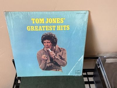 Tom Jones' Greatest Hits Vinyl LP Record Album