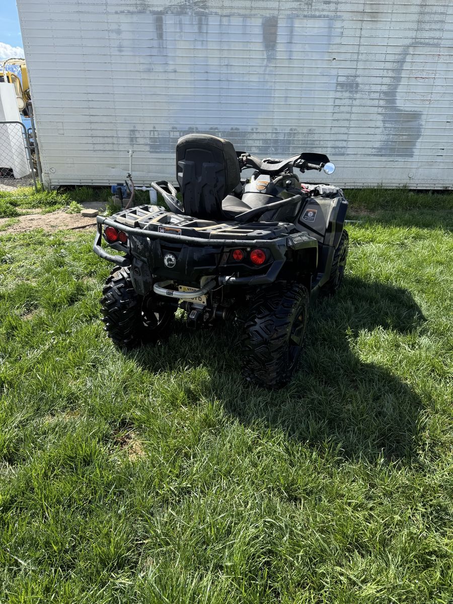 22 Can Am Outlander Max Xt
