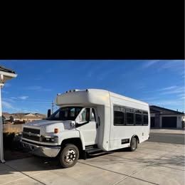 2009 Chevrolet C4500 shuttle bus with 6.6L Duramax diesel and Allison automatic.  
