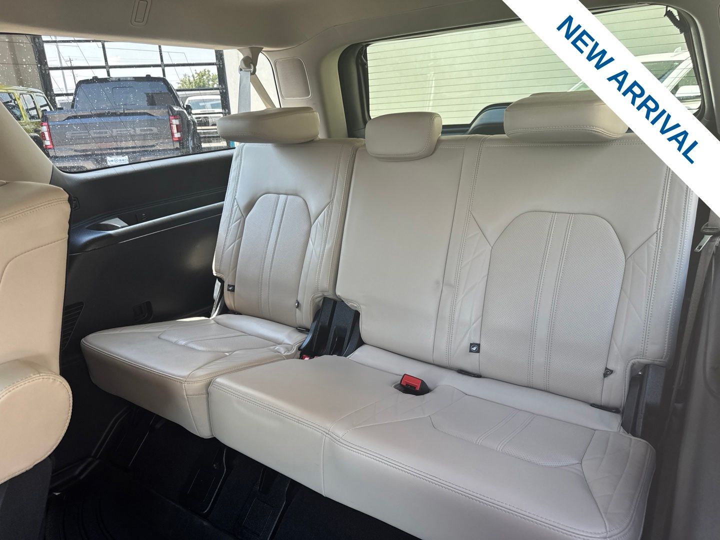 2024 Ford Expedition Max Platinum