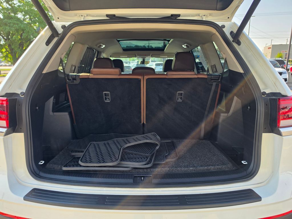 Main image 15