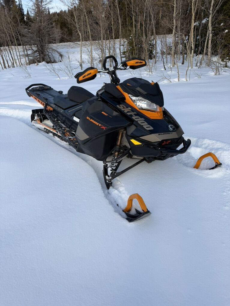 Ski Doo Expert 2020