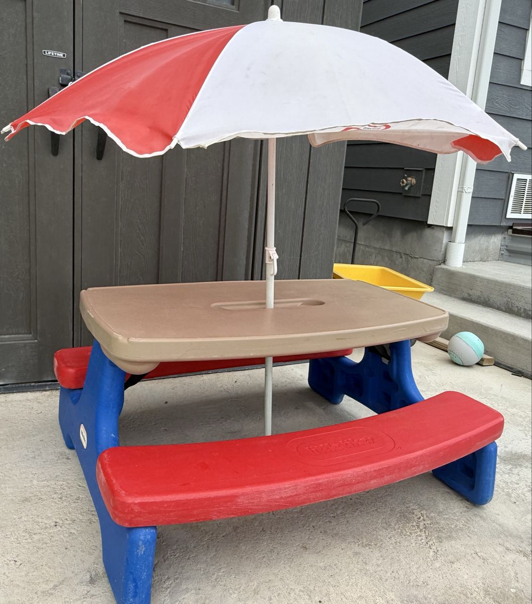 Little Tikes Easy Store Picnic Table with Umbrella - Kids Outdoor Play Furniture