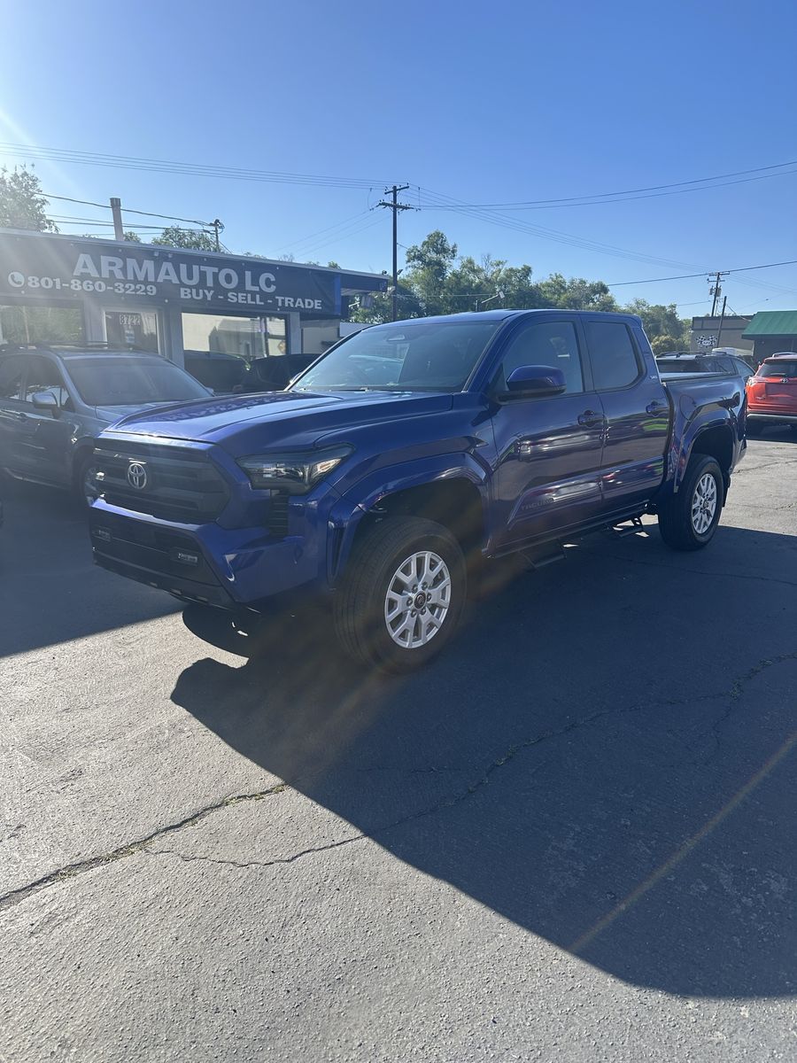 2024 Toyota Tacoma SR5