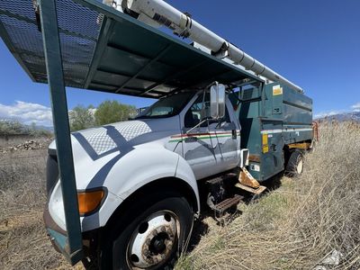 Bucket Truck