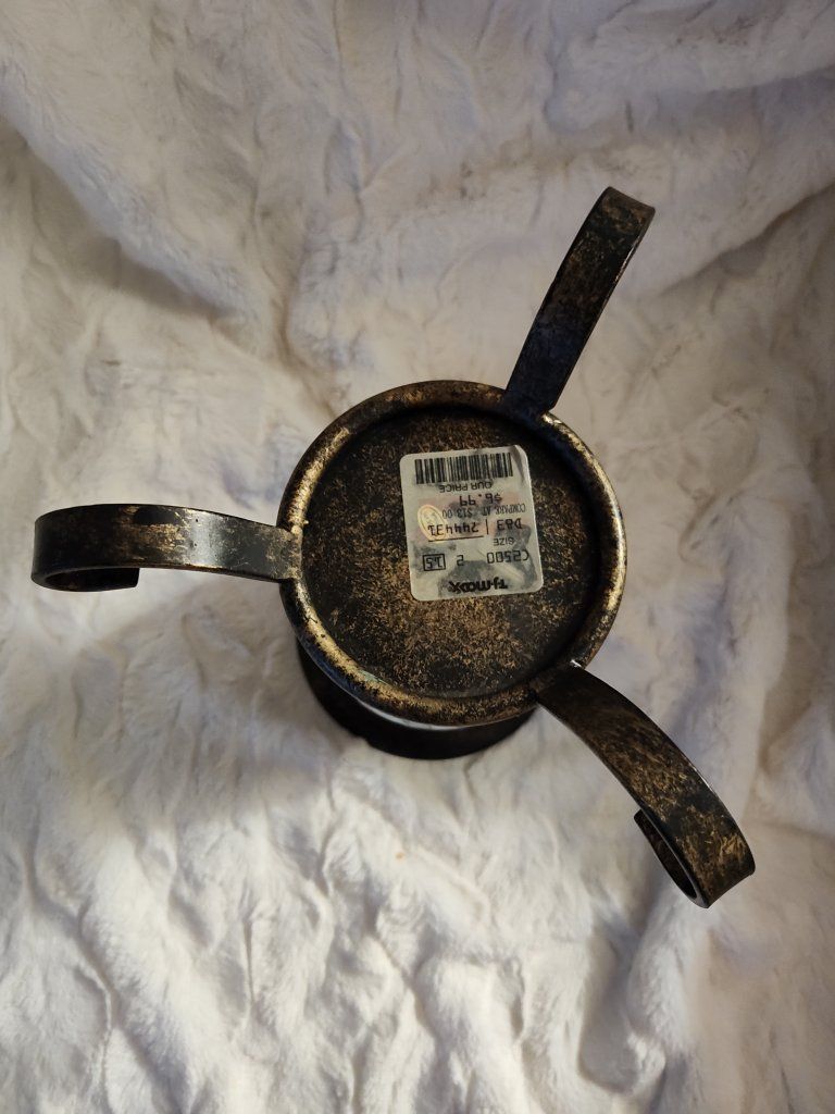 Main image 3