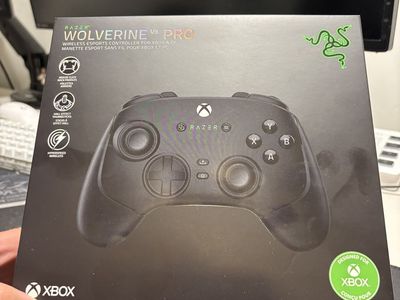 Razer Wolverine V3 Pro Wireless Esports Controller for Xbox & PC - New in Box