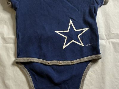 Vintage 1996 Dallas Cowboys NFL Baby Bodysuit – 3/6M – Kid Athlete