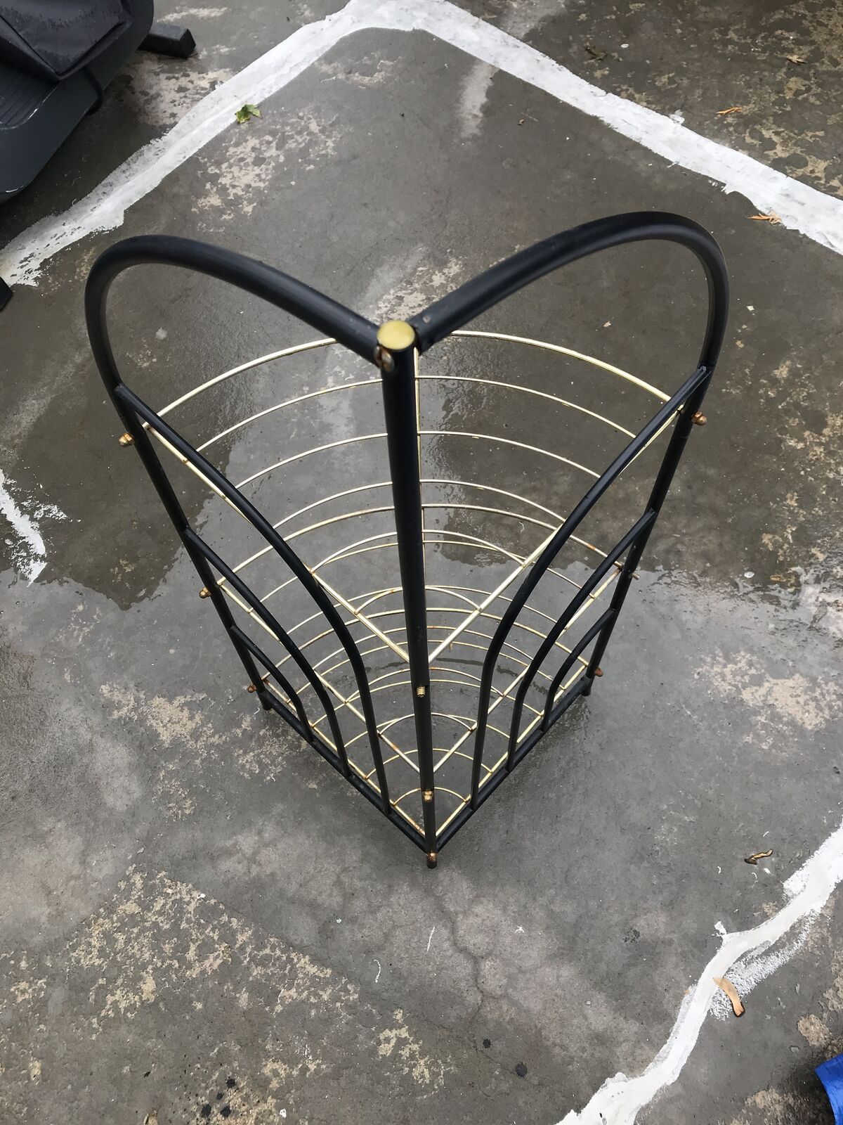 Cute corner shelf 38 inches tall by 13 inches deep