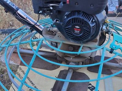 Power Trowel